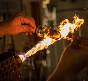 Techartikel_GlasMelting_Glasbearbeitung-mit-Flamme