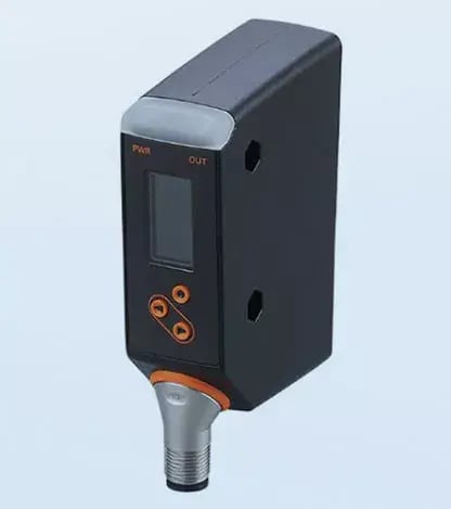 JournalArticle_ifm_Hero_HF_Optoelektronischer-Sensor-von-ifm